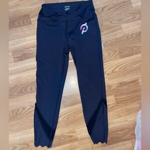 Peloton Black Scalloped Hem Leggings with Logo